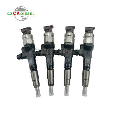 satın al Common Rail Enjektor 1J705-53052 1J705-53053 295050-1331 Kubota V2607-CR-TE4 Motoru için SB65P SV65PC SSV65 online manufacture
