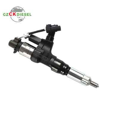 Common Rail Yakıt Enjektörü 095000-6810 23670-E0201 095000-6753 23670-E0030 Hino J08E Kobelco SK330-8 için