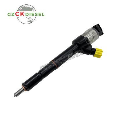 Dizel Yakıt Enjektörü P091-000A P091000A YN33 36 38 Dizel Motor için